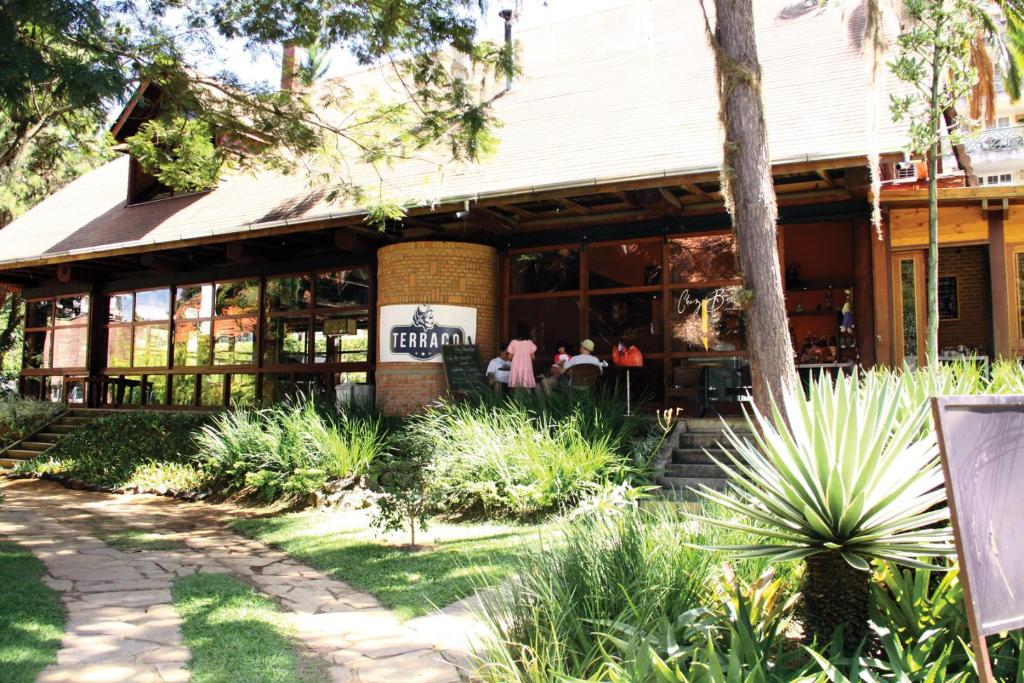  Estudio Itaipava Suíte
