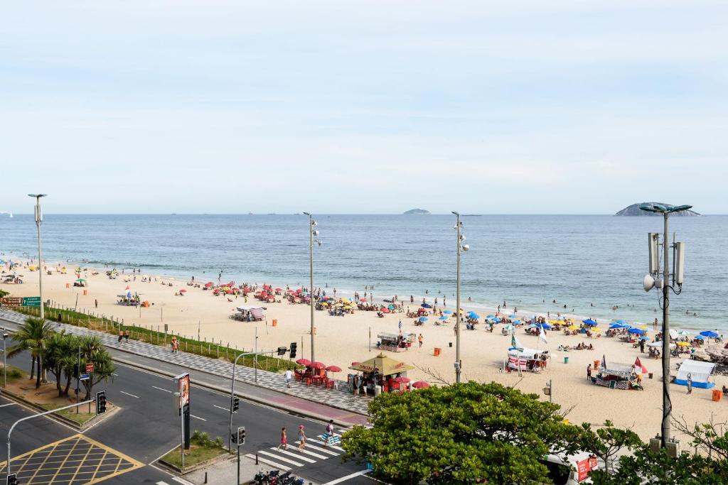 CaviRio - VS401 Windows to the Ipanema Sea