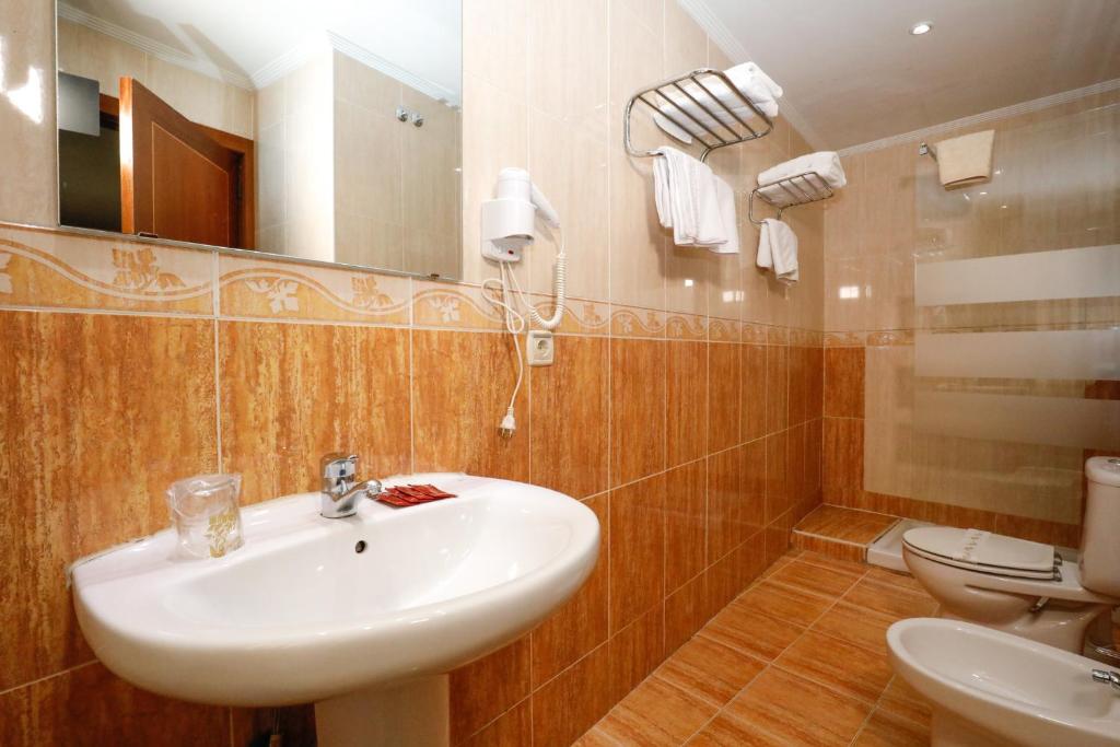 Koupelna v ubytování Hostal Conde David