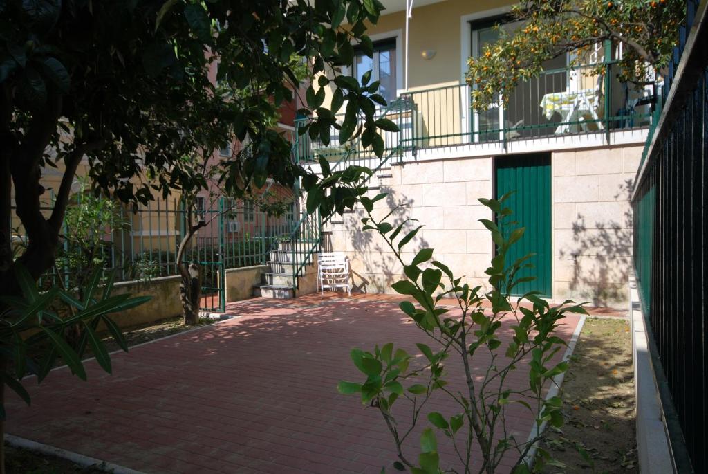 Budova, v ktorej sa apartmán nachádza