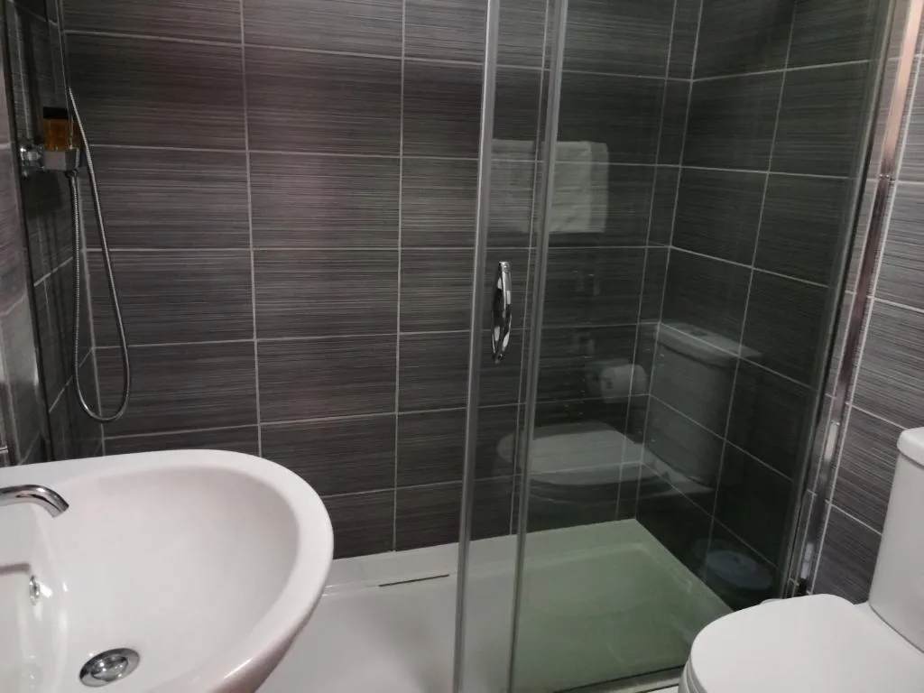 Gillygate Guest House, Avon Valley, United Kingdom
