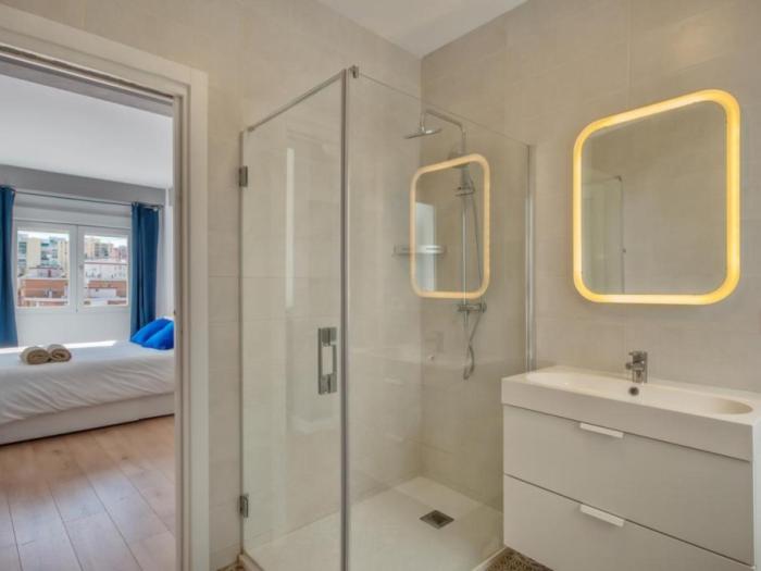 A bathroom at Malaga city apartment