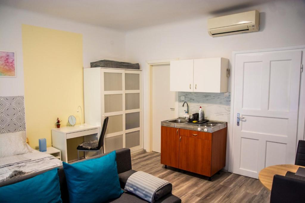 Apartment & room Eni - 5