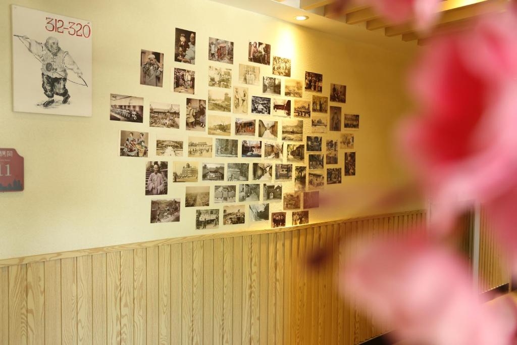 Fotografie z fotogalerie ubytování Happy Dragon Alley Hotel-In the city center close to the subway&free coffe laundry Fluent English speaking,Tourist attractions ticket service&food recommendation,Near Tian Anmen Forbiddencity,Near Lama temple,Easy access to the airport v Pekingu