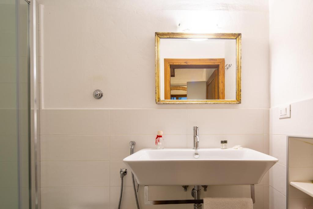 Kúpeľňa v ubytovaní Lambertesca Loft by Mmega