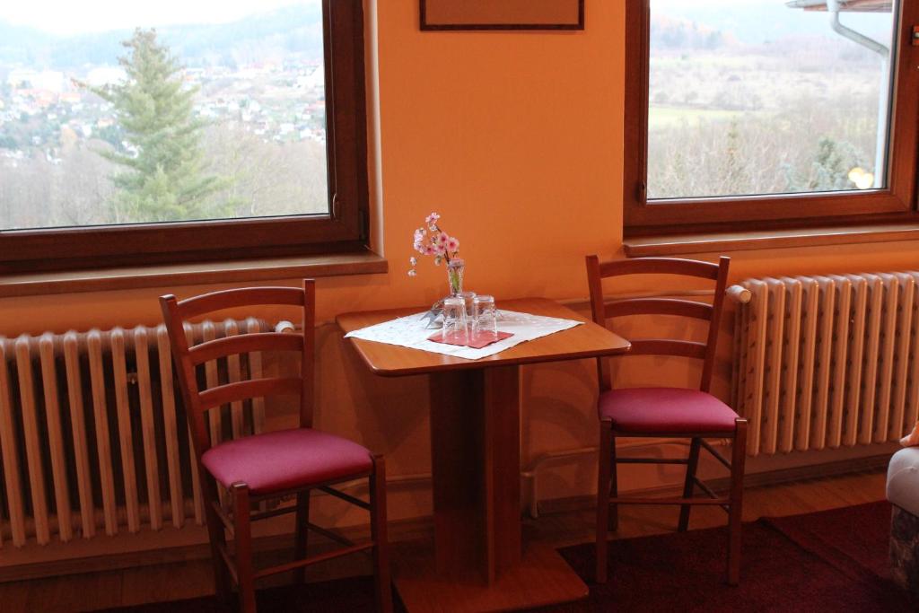 
Comfort Triple Room with Bath #6
