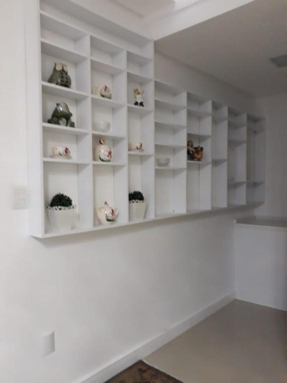  Amplo Apartamento de alto padrão. 300mts da praia!