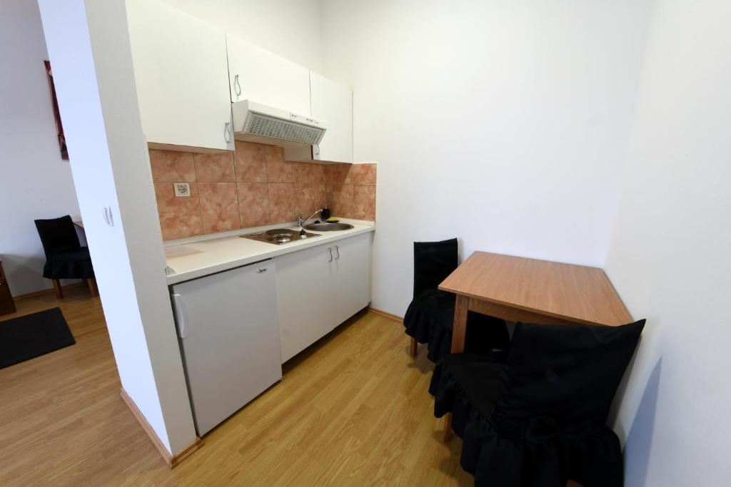 Apartments & Rooms Krizevci - Studio