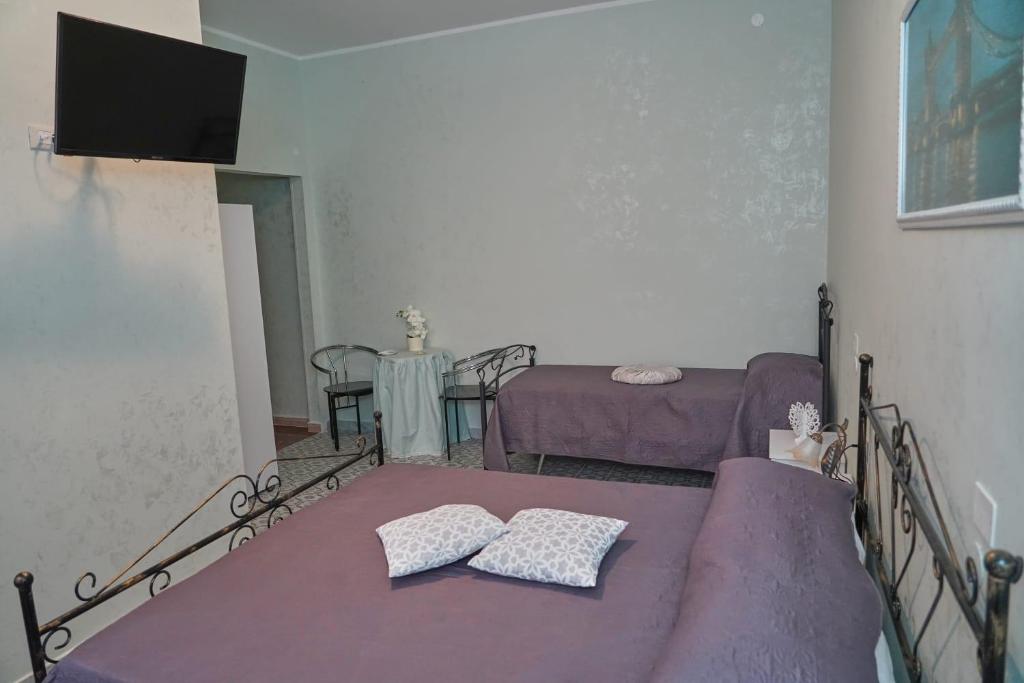 Le Stanze di Ricci - Affittacamere Low cost - 四倍房间