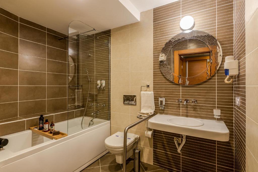 هتل پارک هاوس و اسپا - Parkhouse Hotel & Spa، هتل پارک هاوس و اسپا