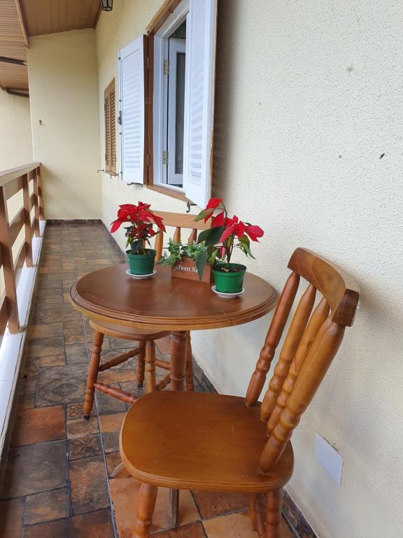  Apartamento no Capivari com Elevador