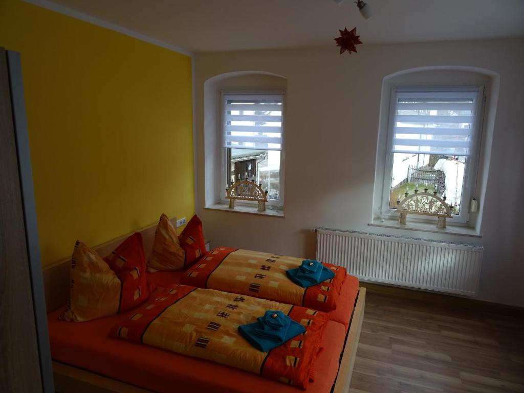Postel nebo postele na pokoji v ubytování Ferienwohnung Fam. Schwind