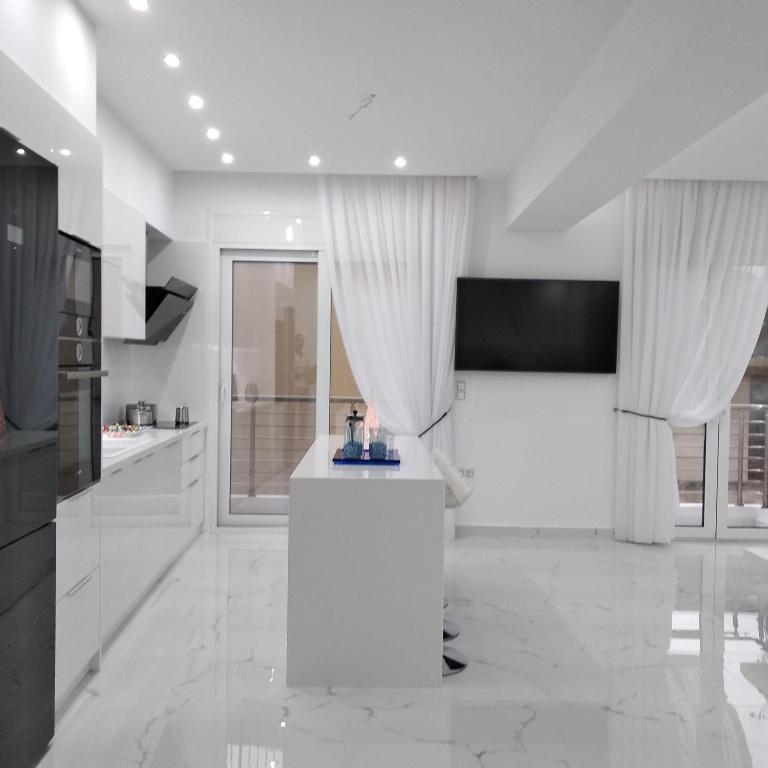 Despina's Lux apt Downtown - 7