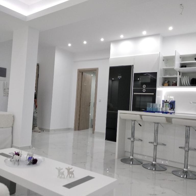 Despina's Lux apt Downtown - 9