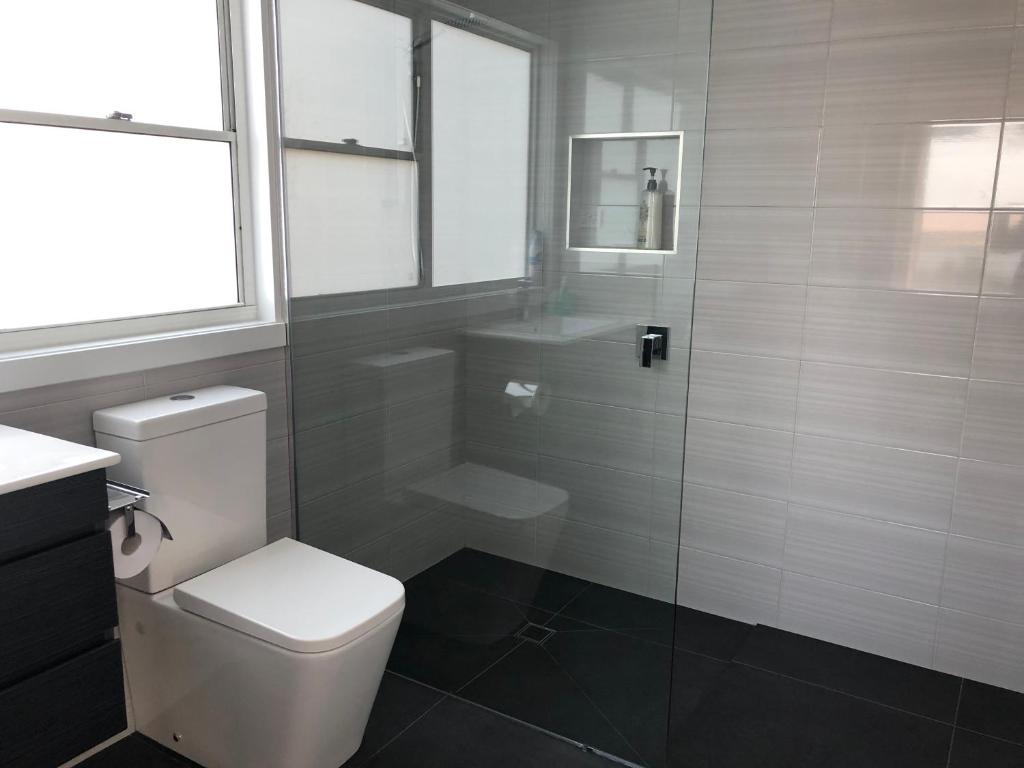 Koupelna v ubytování BINALONG BRAE @ Bay of Fires Two bedroom both with ensuites