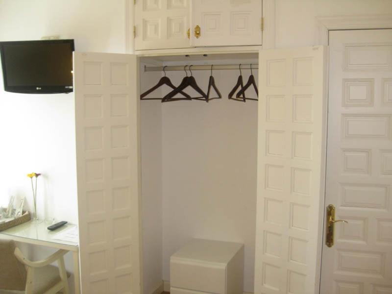 Hostal Tabanqueta - 2