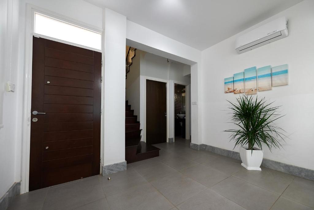 Fotografie z fotogalerie ubytování Beach Front Bella Vista by Ezoria Villas v destinaci Protaras