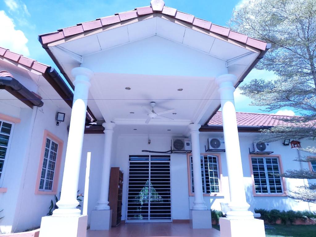 Homestay Villa Solihin Sungai Buloh Sungai Buluh Updated 2021 Prices