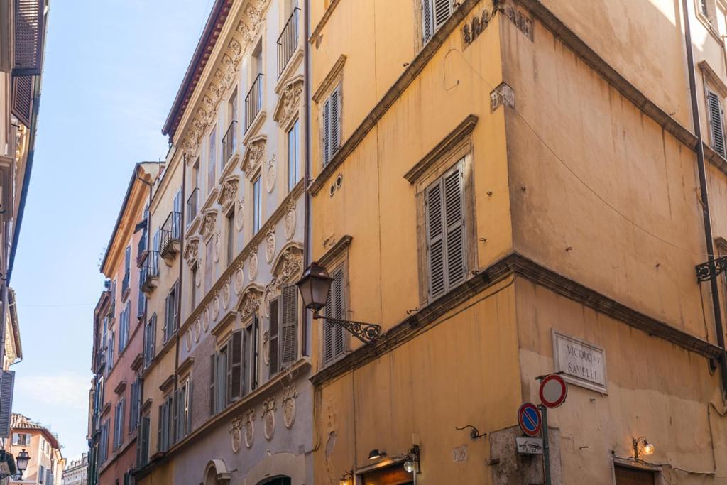 Budova, v ktorej sa apartmán nachádza