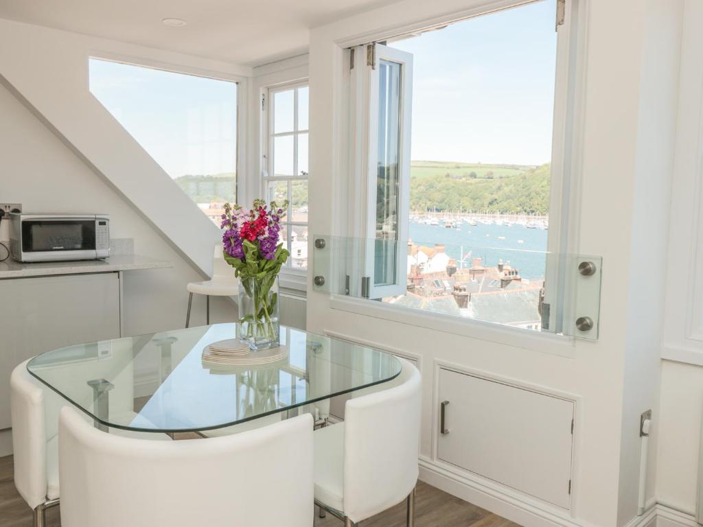 Kings View, Dartmouth Updated 2023 Prices