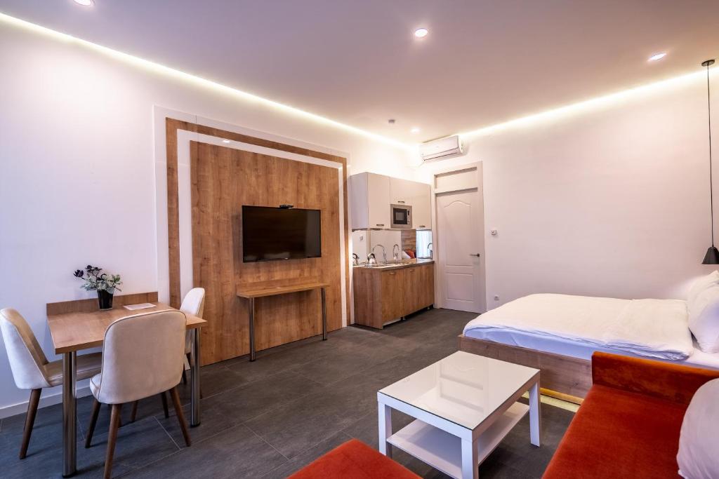 5 STAR APART HOTEL photo