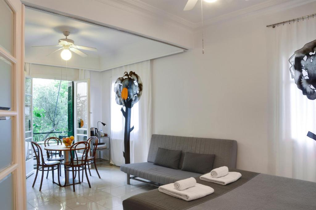 Athens Green Apartments - Studio Met Balkon