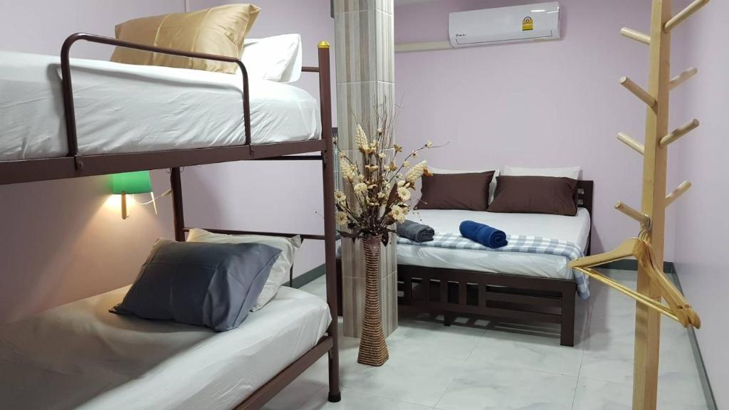 Baan U-Sabai บ้านอยู่สบาย - 17