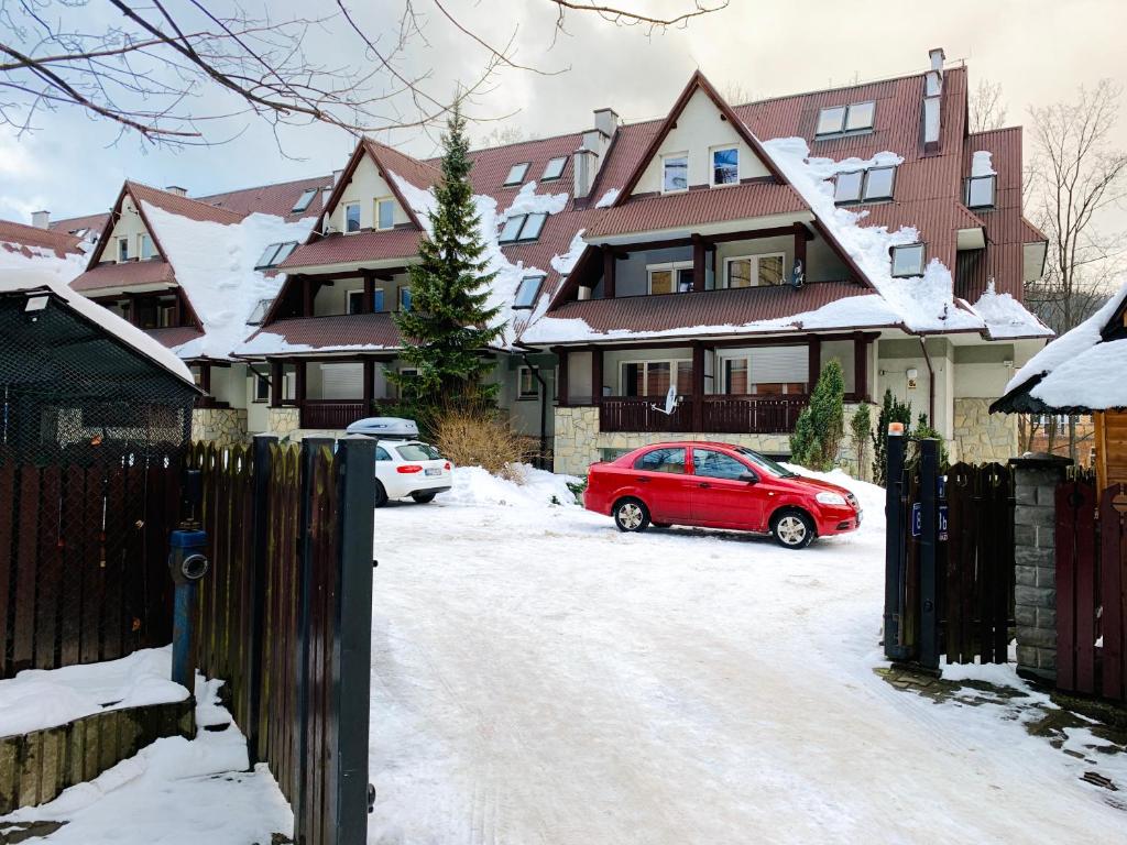 APARTAMENT GIMNAZJALNA 8a (Maria Mąka) v zime