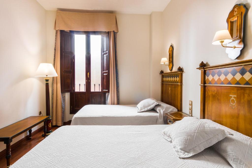 Hotel Plaza Nueva - Resim 17