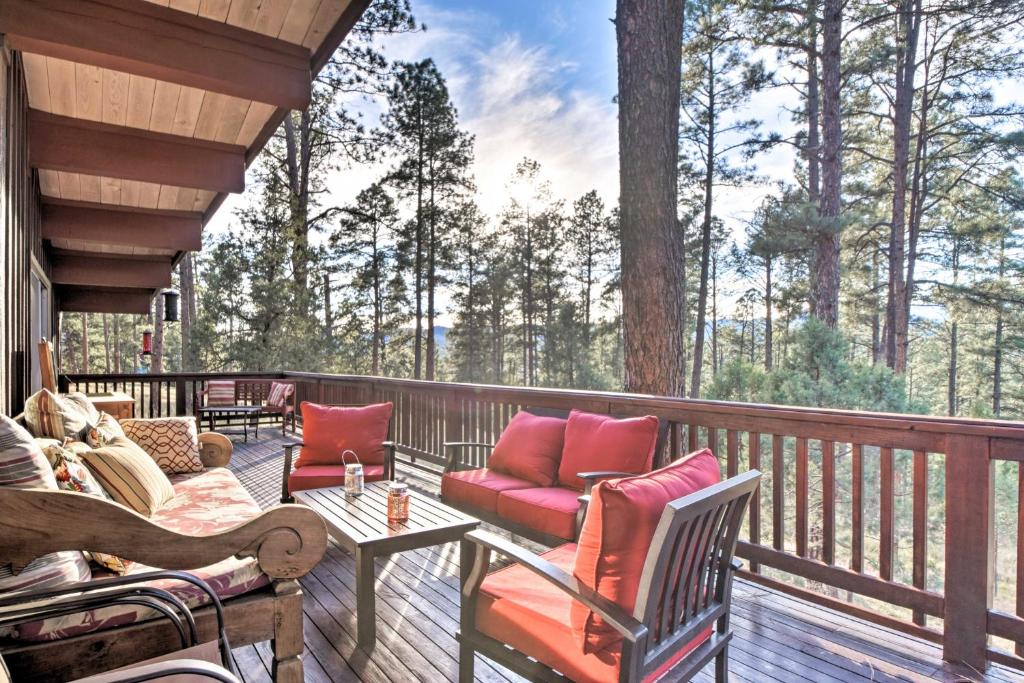 Massive 7-Acre Ruidoso Home with Sierra Blanca Views