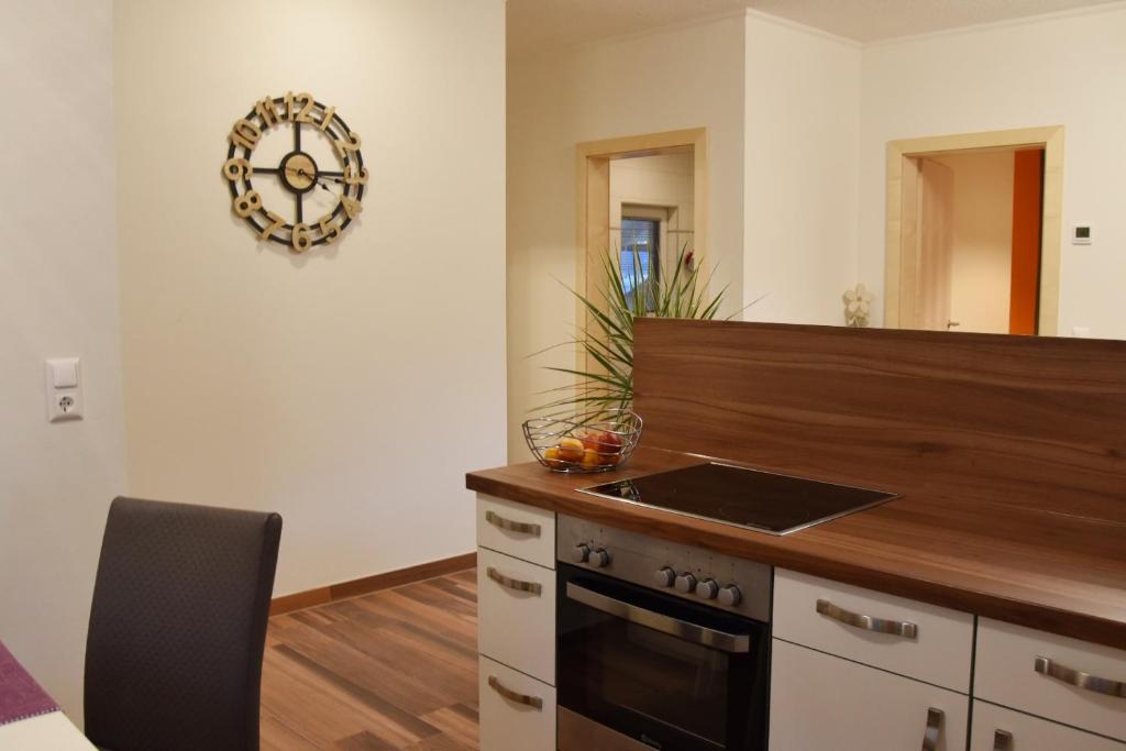 Kuchyň nebo kuchyňský kout v ubytování Ferienwohnung Melanie