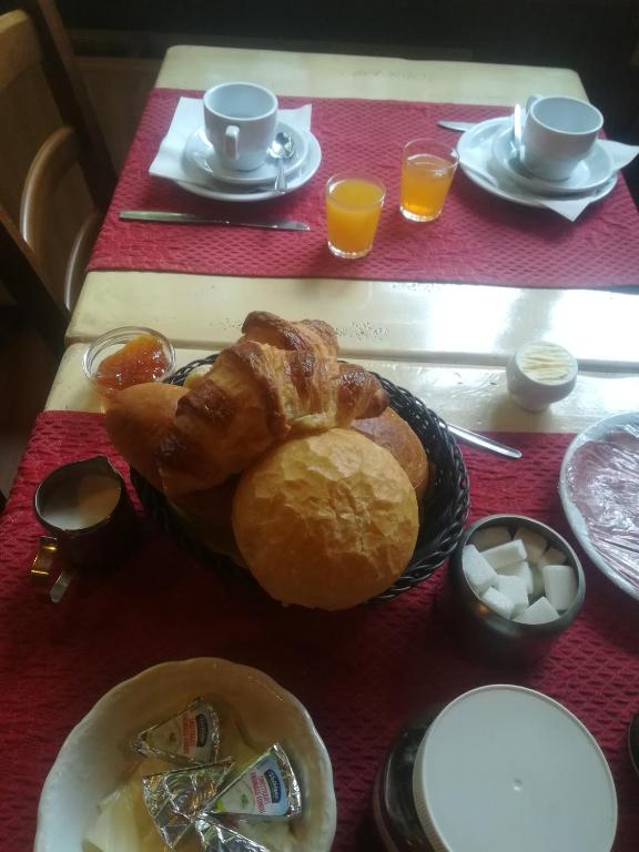 Jídlo v hotelu nebo okolí