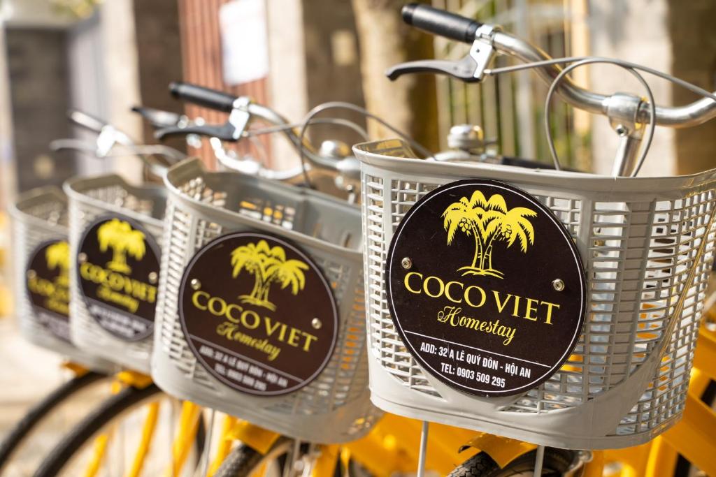 Certifikát, hodnocení, plakát nebo jiný dokument vystavený v ubytování Coco Viet Homestay