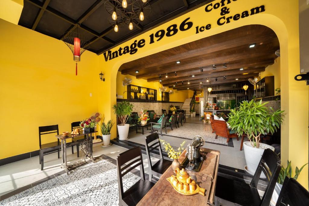 Restaurace v ubytování Coco Viet Homestay