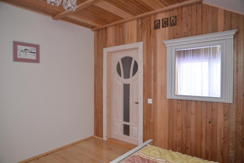 Fotografie z fotogalerie ubytování Котедж Соняшник v destinaci Verchovyna