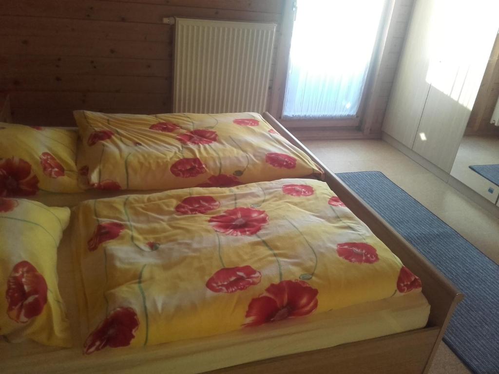 Postel nebo postele na pokoji v ubytování Haus Melanie