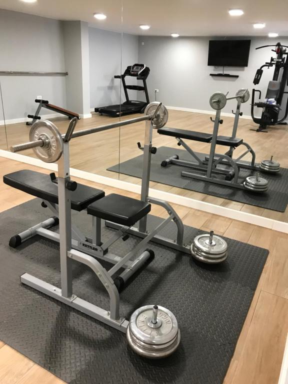 Posilňovňa alebo fitness centrum v ubytovaní Villa LouLa