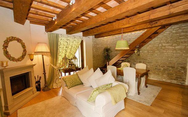 A seating area at Bed&breakfast La Badia