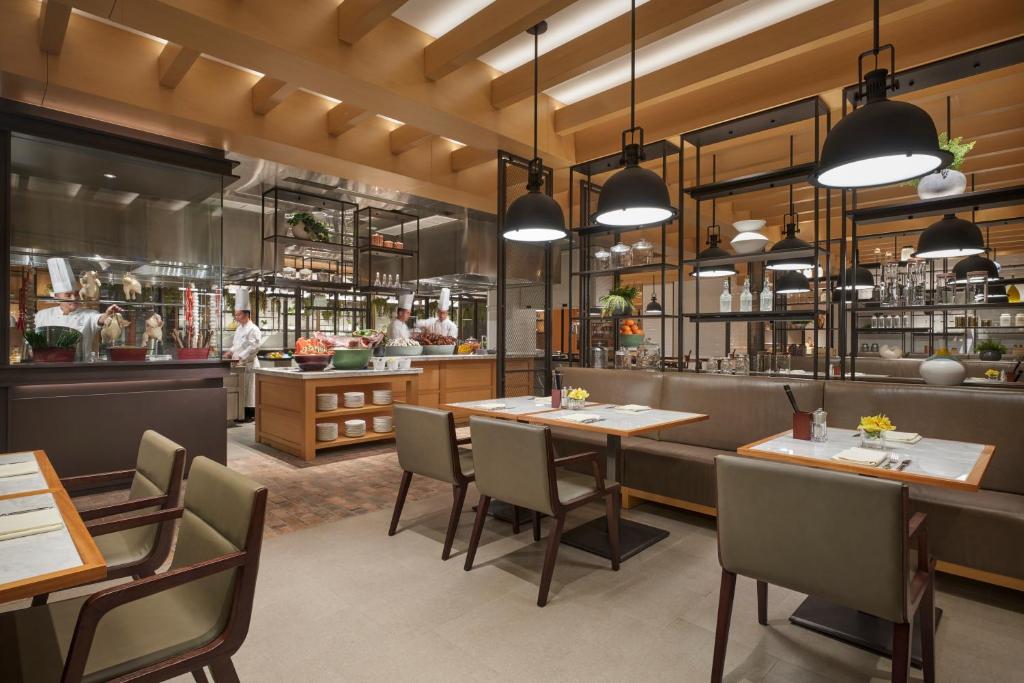 Restaurace v ubytování Hyatt Regency Hengqin