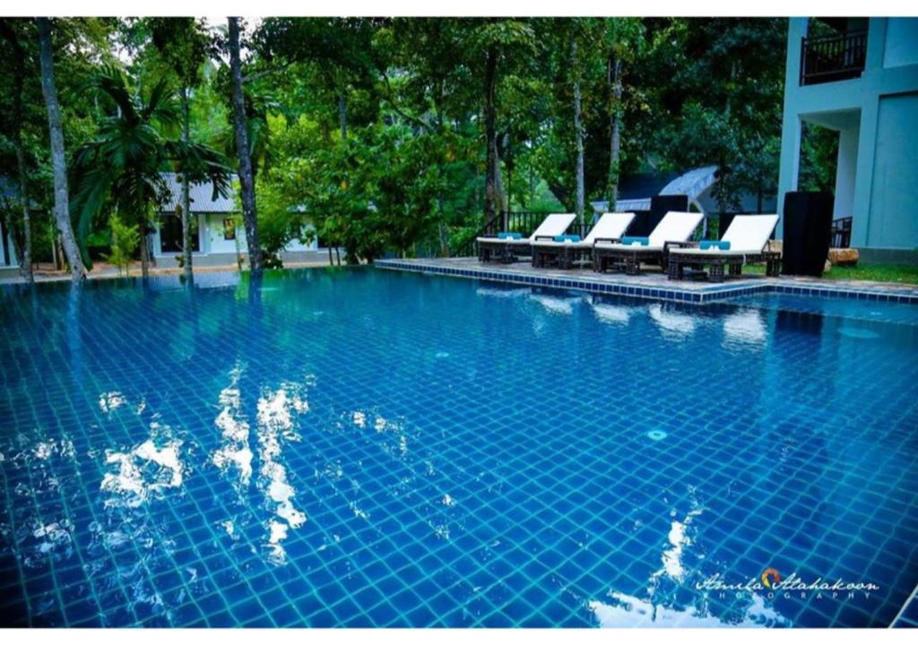 Bazén v ubytování Serendib Signature Resort nebo v jeho okolí
