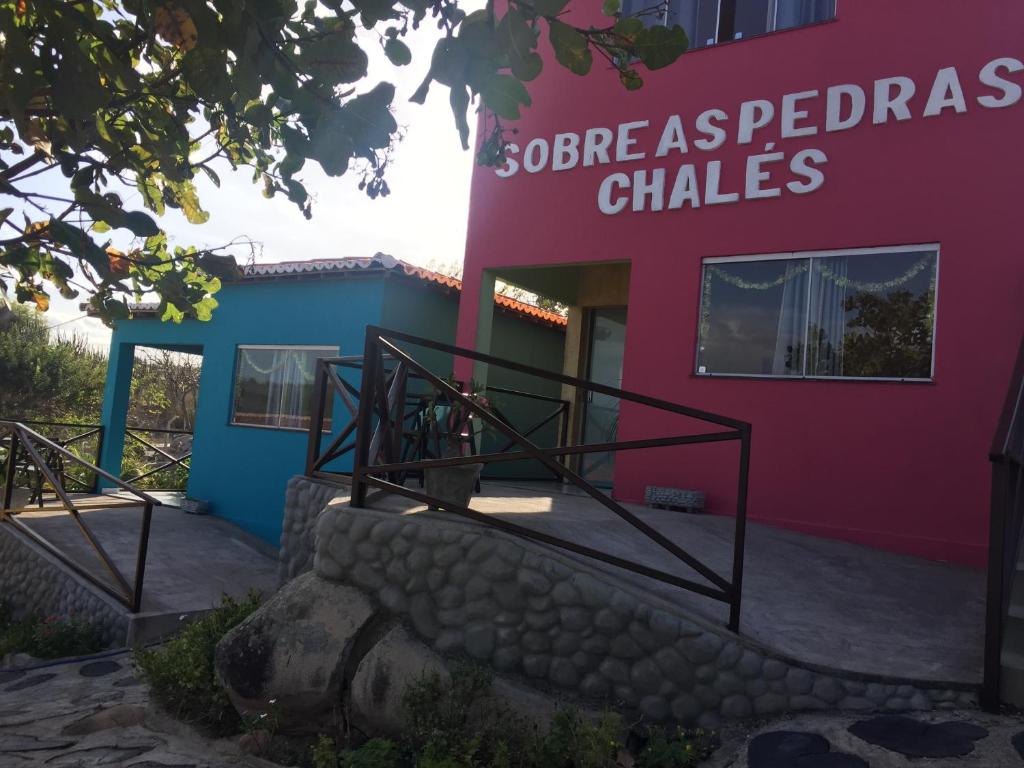  Sobre as Pedras Chalés