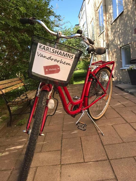 Rattasõit majutusasutuse Karlshamn Vandrarhem och Hotell aladel või selle läheduses