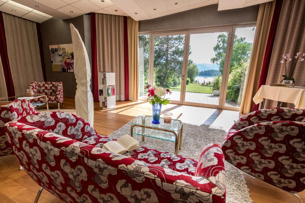 Posezení v ubytování Das Moser - Hotel Garni am See (Adults Only)