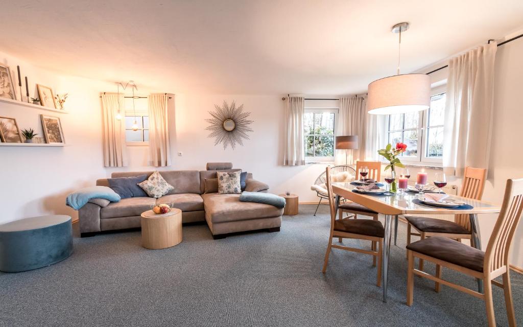 Posezení v ubytování Ferienwohnung Hainzinger