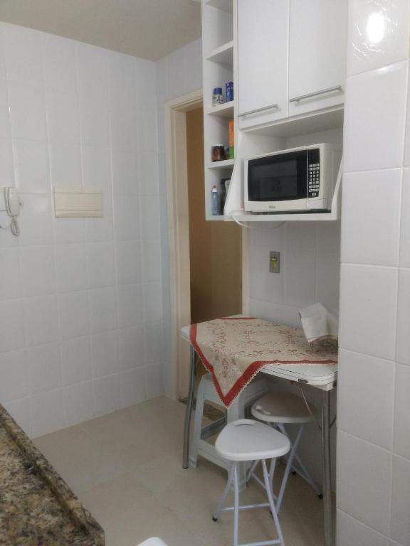  Apartamento em condomínio em Rio das Ostras