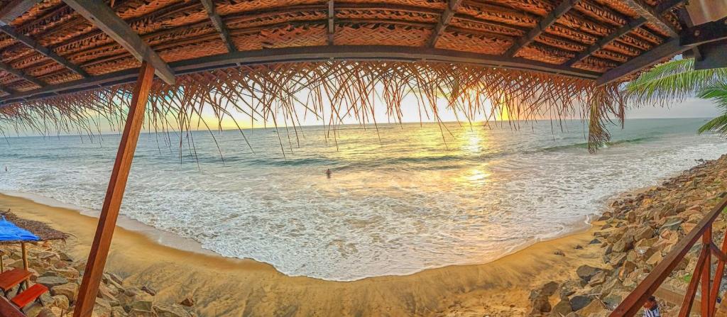 Indika Beach Villa - 17