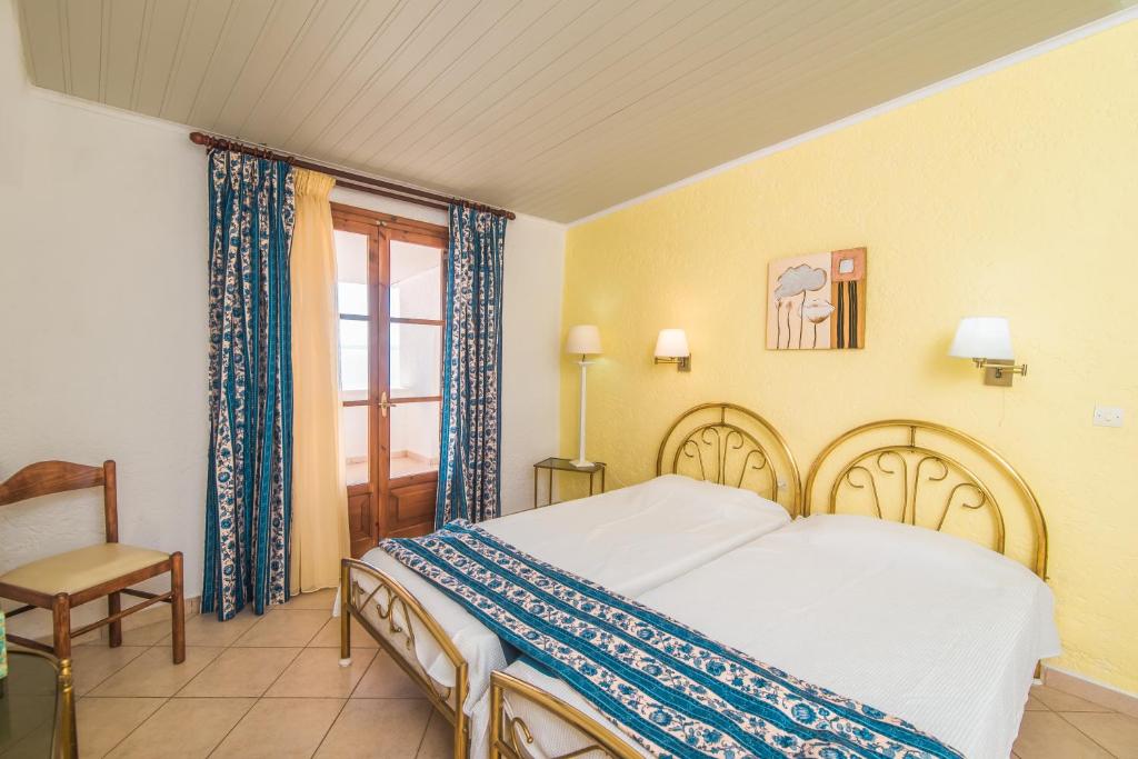 Kommeno Bay Apartments - 1