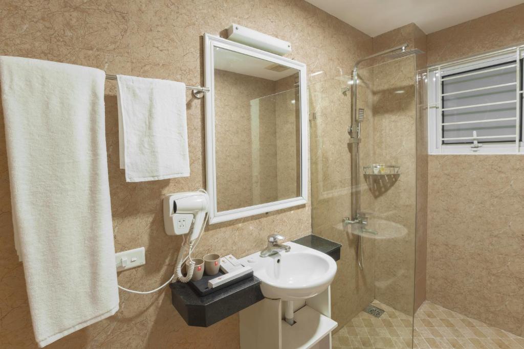 Koupelna v ubytování Hanoi Veris Boutique Hotel & Spa