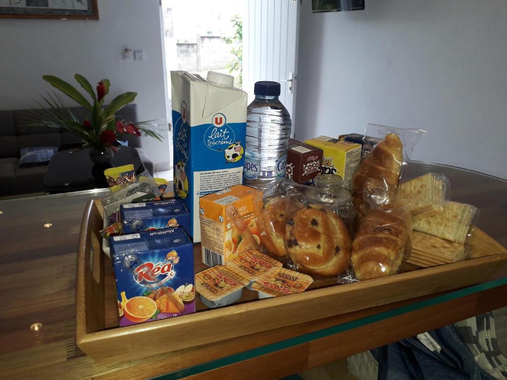Jídlo v apartmánu nebo okolí
