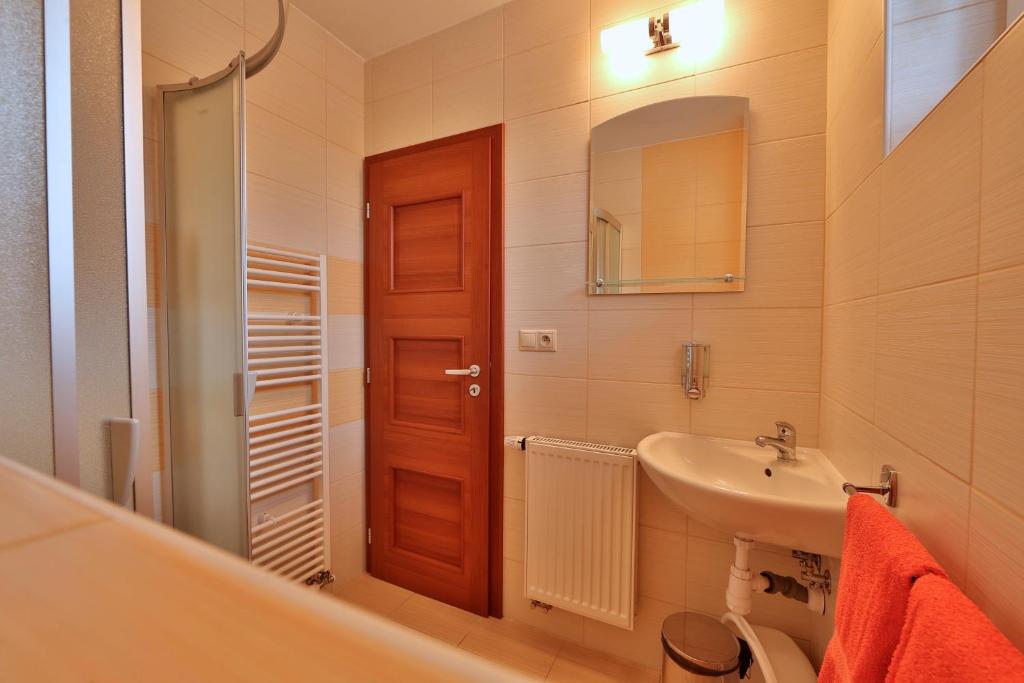 Koupelna v ubytování Apartmány Lipka